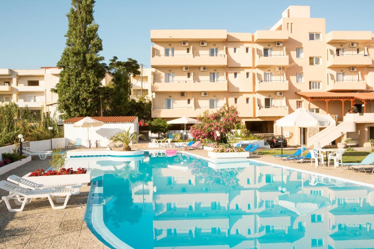 Albatross Hotel Maleme Exterior foto
