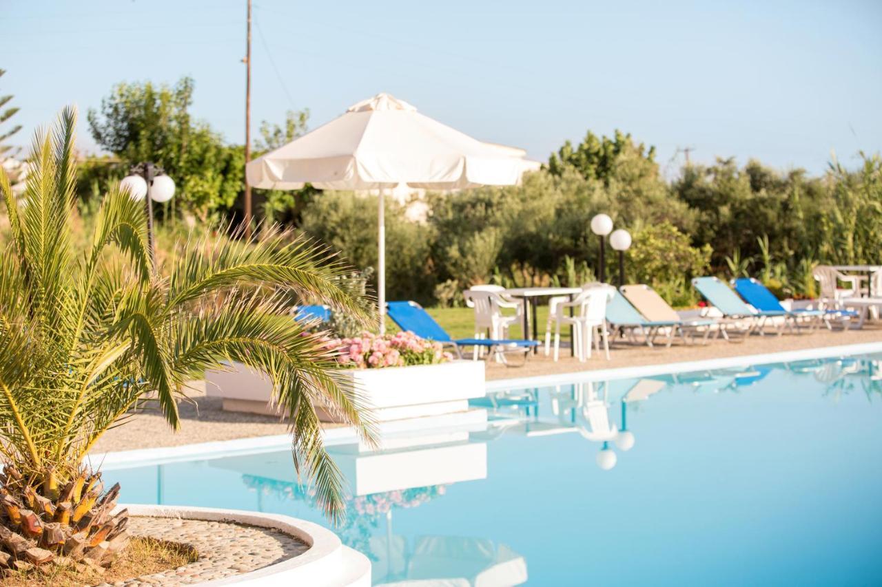 Albatross Hotel Maleme Exterior foto