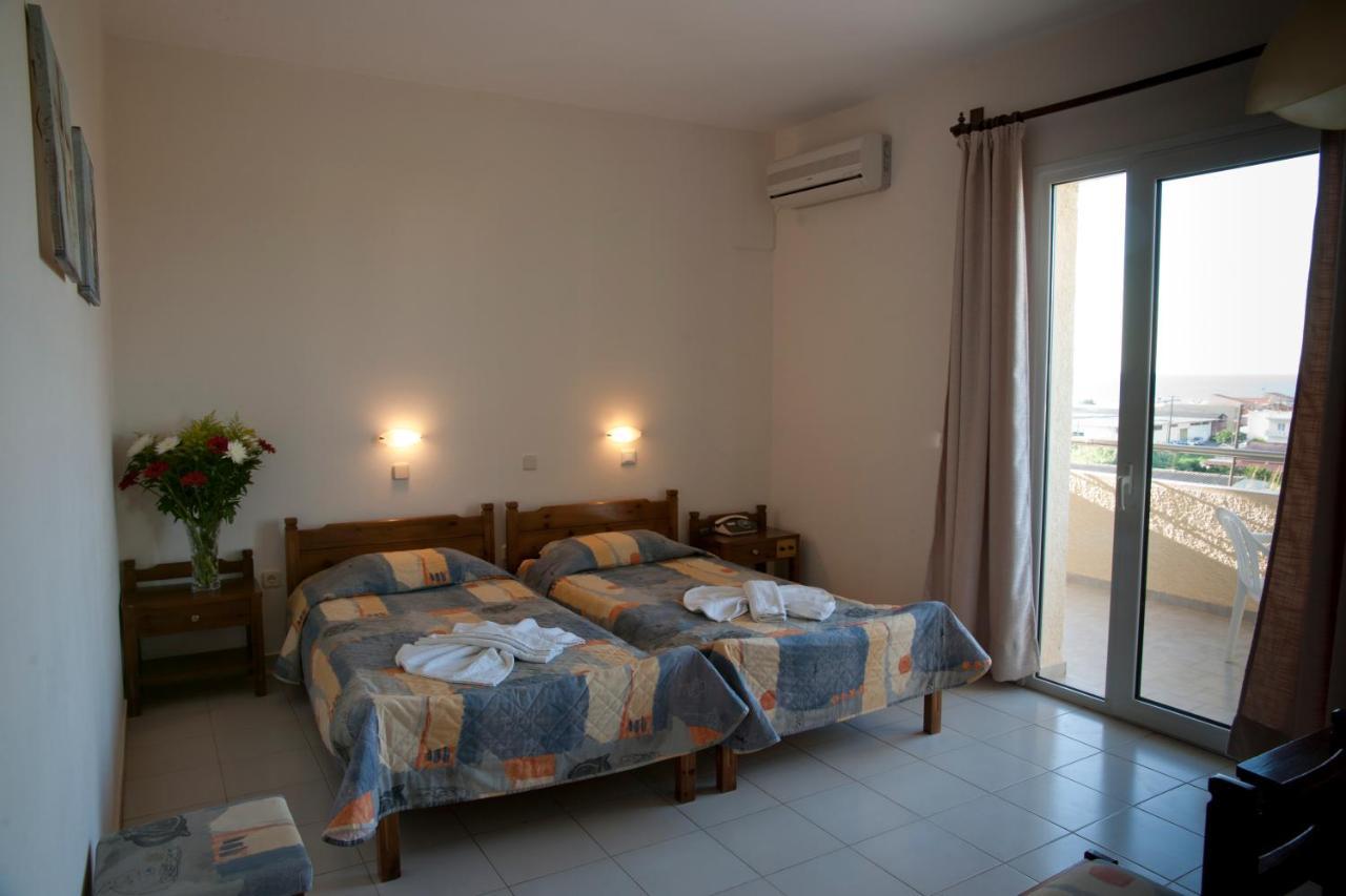 Albatross Hotel Maleme Exterior foto