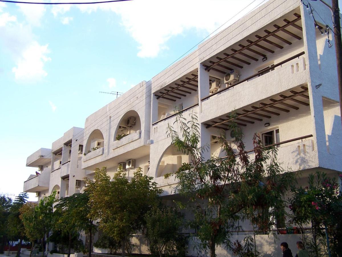 Albatross Hotel Maleme Exterior foto