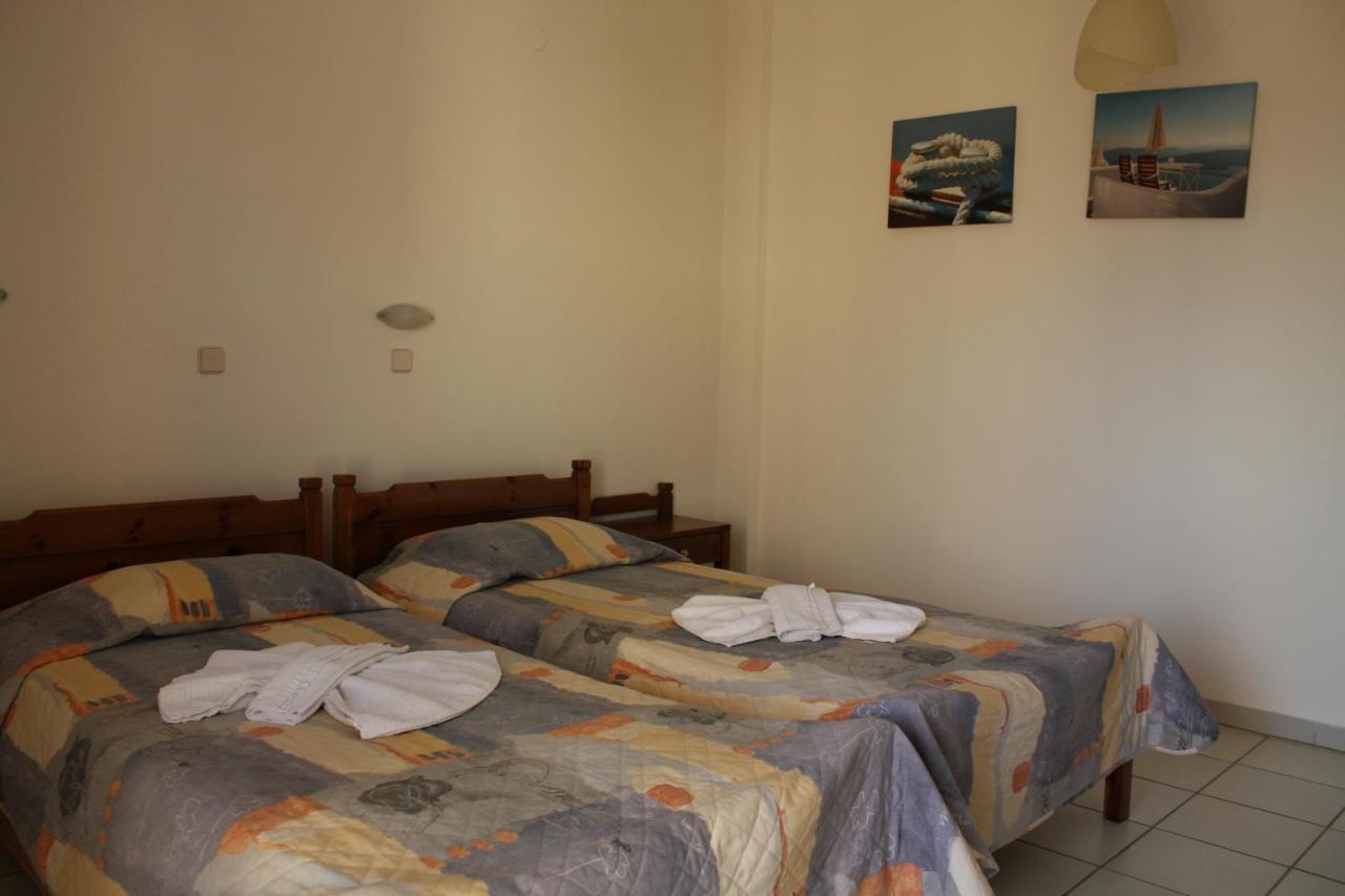 Albatross Hotel Maleme Exterior foto